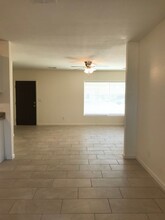 108 N Los Robles Dr in Goodyear, AZ - Building Photo - Building Photo