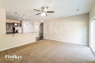 7762 High Maple Cir in North Charleston, SC - Building Photo - Building Photo