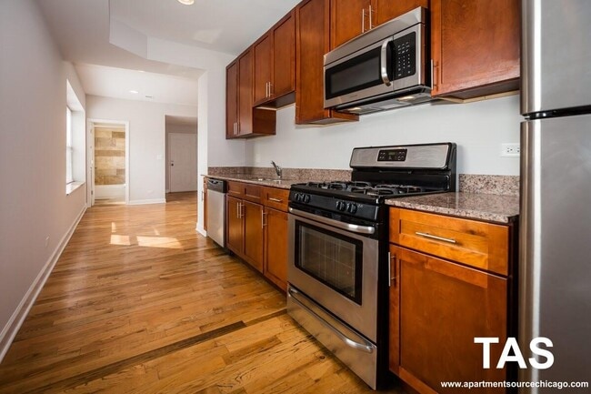 property at 7225 N Rogers Ave