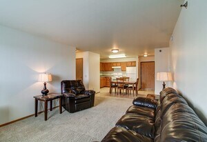 Dakota B Apartments in Stanley, ND - Building Photo