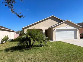 2807 Palm Isle Way in Orlando, FL - Foto de edificio - Building Photo