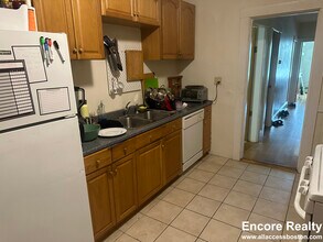 80 Prentiss St in Watertown, MA - Building Photo - Building Photo