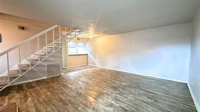 3045 Park Ln in Dallas, TX - Building Photo - Building Photo