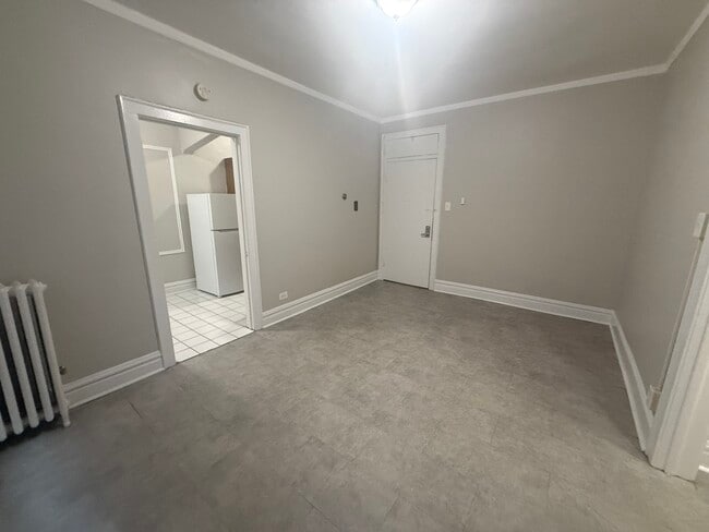property at 3120 S Oak Park Ave