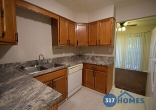 2019 Northdale Lake Dr in Indianapolis, IN - Building Photo - Building Photo