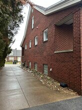 967 Perry Hwy in Pittsburgh, PA - Building Photo - Building Photo