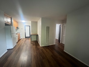 860 Monroe Dr NE in Atlanta, GA - Building Photo - Building Photo