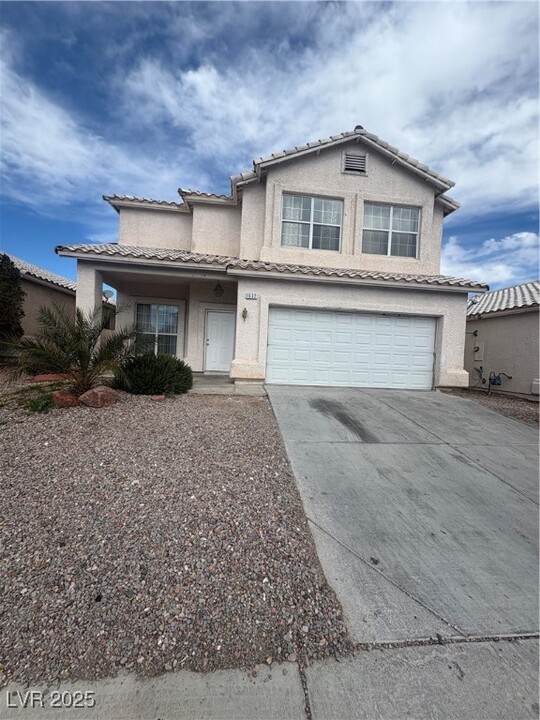 1532 Honey Vista Ln in North Las Vegas, NV - Building Photo