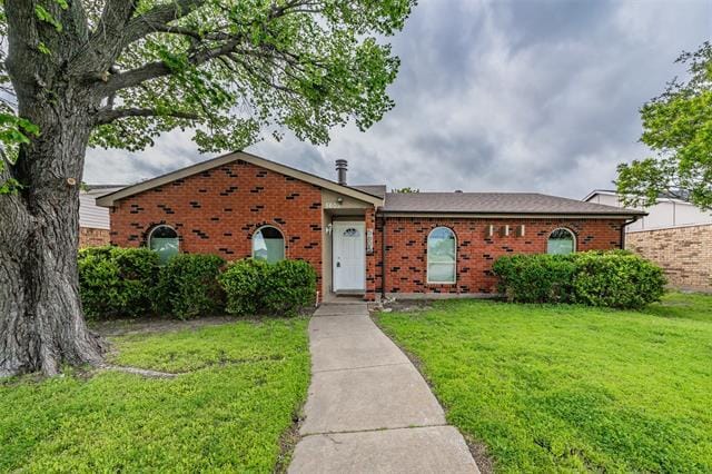 property at 5605 Squires Dr