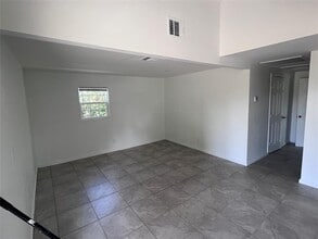 21534 Cedar Ln in Tomball, TX - Building Photo - Building Photo