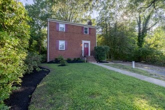 4603 Guilford Pl in College Park, MD - Building Photo - Building Photo