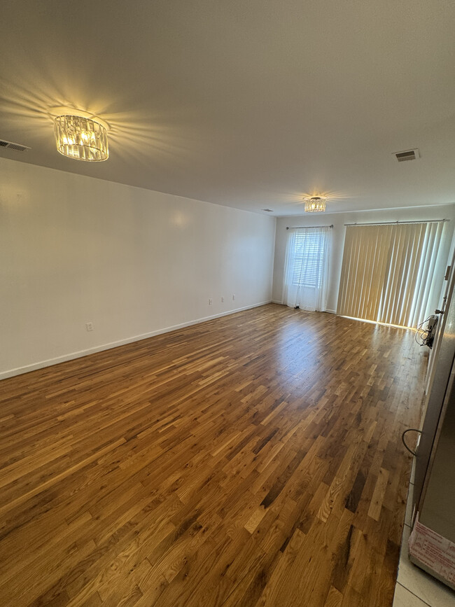 property at 286 Lexington Ave