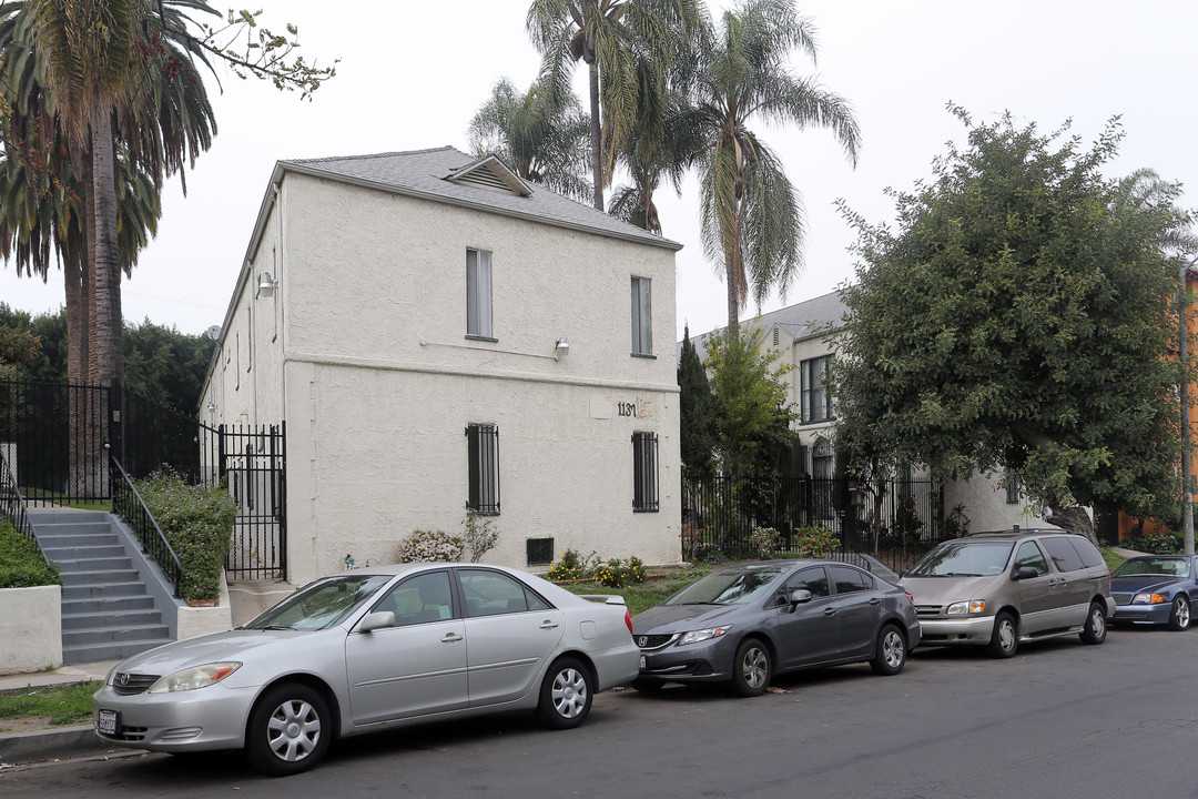 Columbia Apartments in Los Angeles, CA - Building Photo