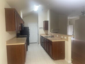 1817 Sherwood Forest Cir in League City, TX - Building Photo - Building Photo