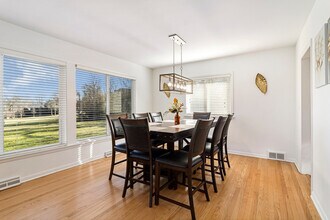 1542 Orchard Rd in Wheaton, IL - Building Photo - Building Photo