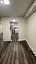 541 Blackthorn Ave in Toronto, ON - Building Photo - Building Photo