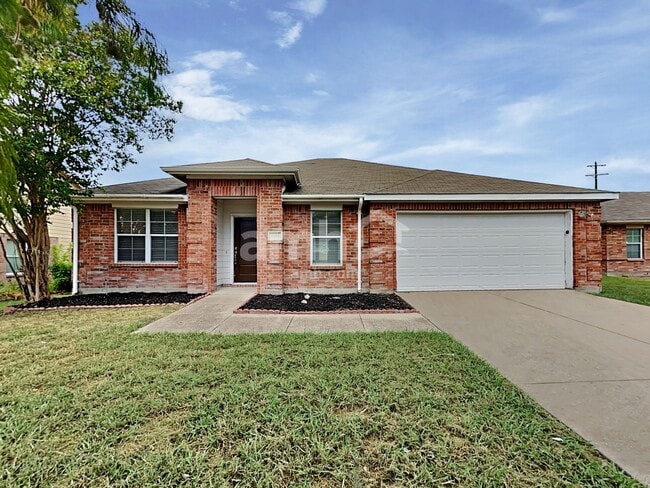 property at 1102 Longhorn Ln
