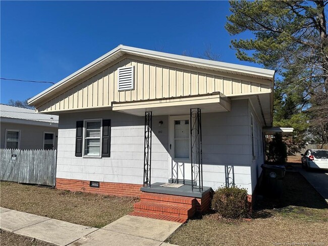 2812 Arlington Ave in Fayetteville, NC - Building Photo - Building Photo