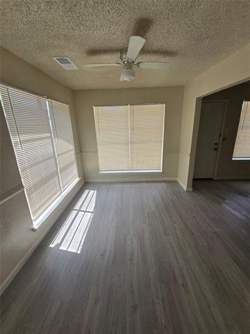625 Bristol Ct in Mesquite, TX - Foto de edificio