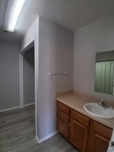 32 Cypress Ave in Clarksville, AR - Building Photo - Building Photo