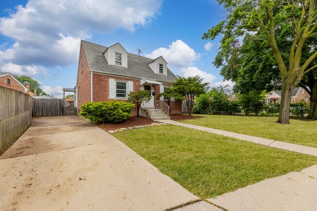 5030 W 64th Pl in Chicago, IL - Building Photo - Building Photo