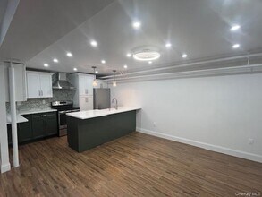 46 Weirfield St in Brooklyn, NY - Building Photo - Building Photo