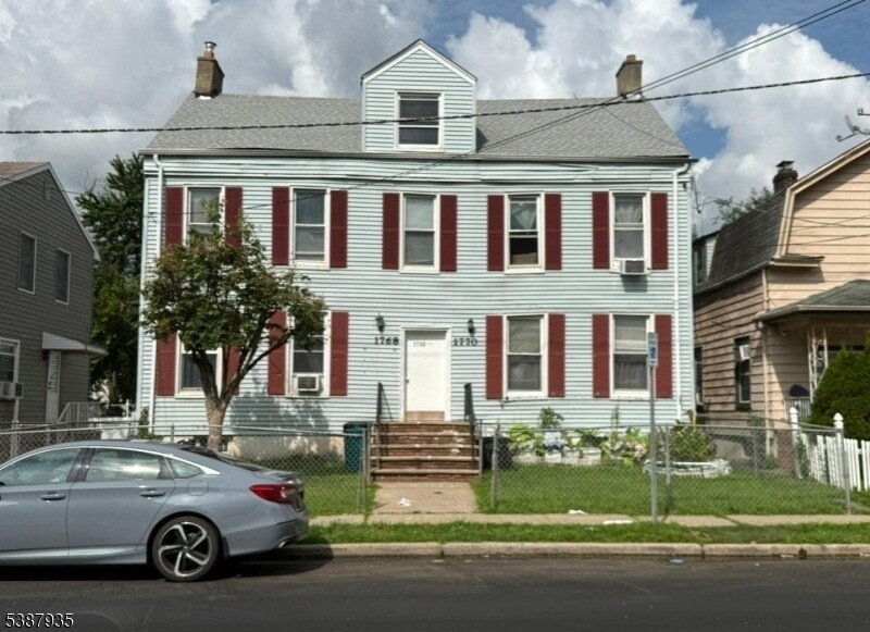 1768 Lawrence St in Rahway, NJ - Building Photo