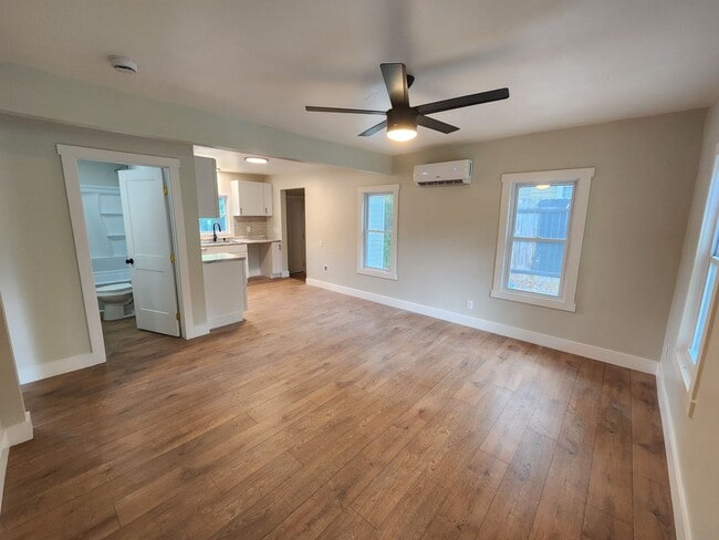 804 Palatka Rd in Louisville, KY - Building Photo - Building Photo