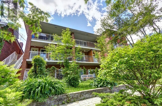 property at 222 Kenilworth Ave