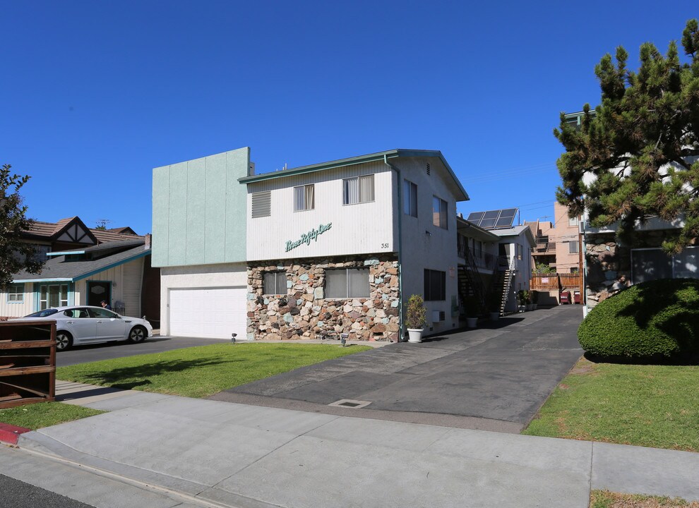 Salem Street in Glendale, CA - Building Photo