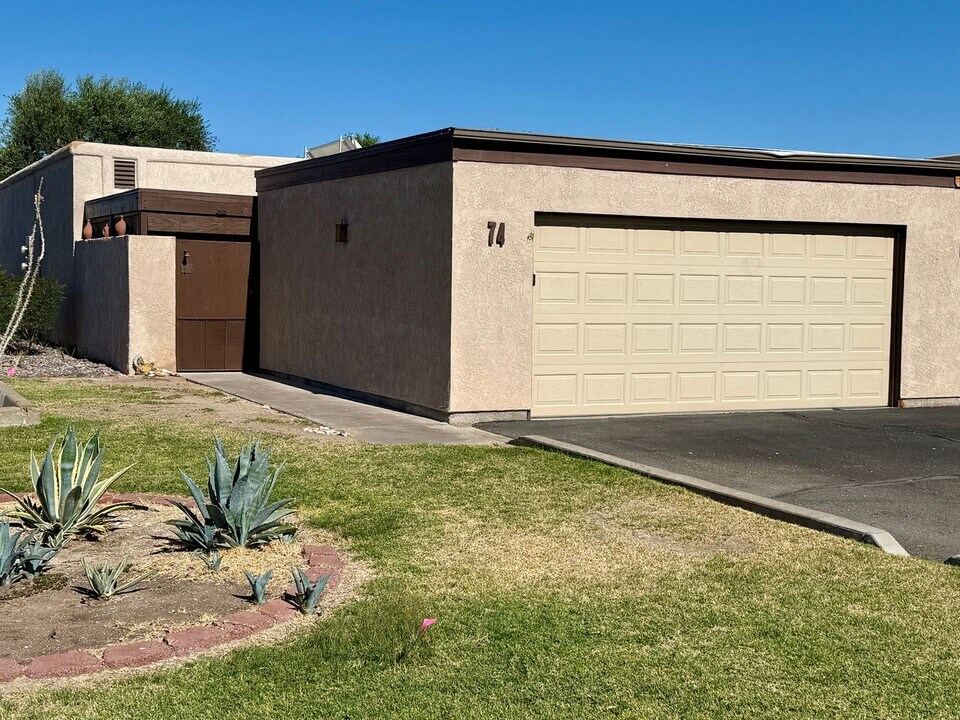 11367 S Phoenix Dr in Yuma, AZ - Building Photo