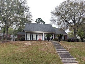 7470 Mallard Dr in Mobile, AL - Building Photo
