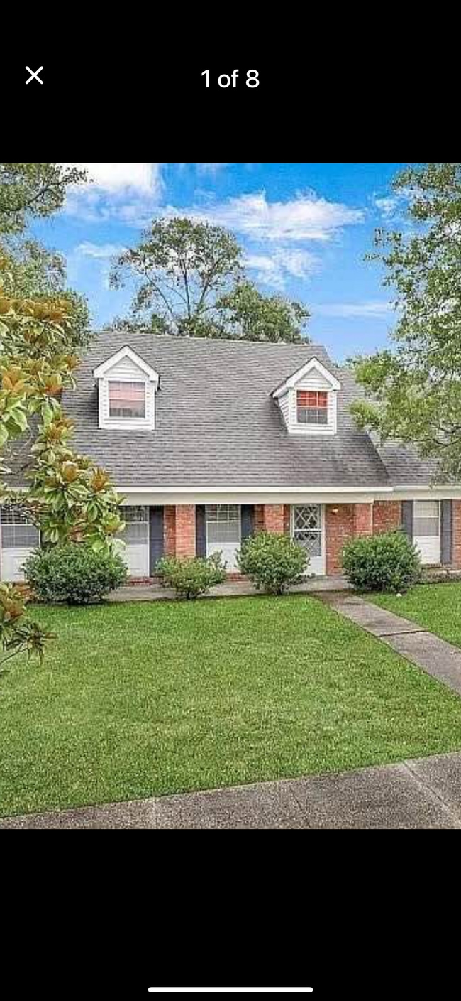 property at 1522 Monaco Dr