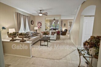 27878 Amberwood Ln in Santa Clarita, CA - Building Photo - Building Photo