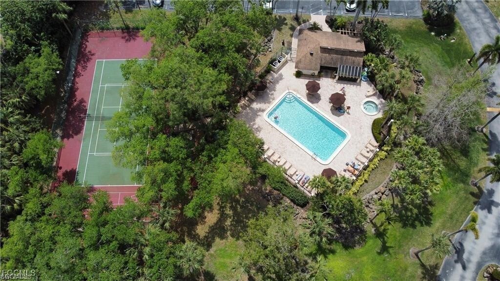 15126 Parkside Dr in Ft. Myers, FL - Building Photo