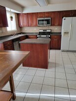 778 Stanford Ln in Carol Stream, IL - Building Photo