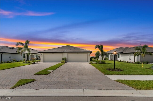 property at 19553 Hinkley Dr