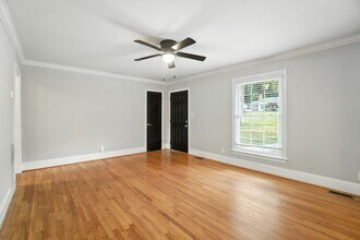332 Seneca Pl in Charlotte, NC - Building Photo - Building Photo