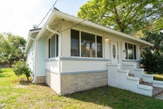 23 Hope St in St. Augustine, FL - Building Photo - Building Photo