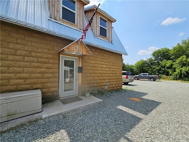 property at 207 East Ave