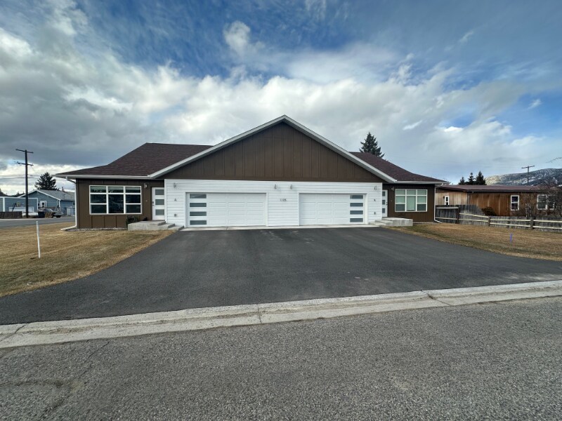 1105 Schley Ave in Butte, MT - Building Photo