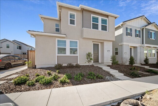 2416 Interstellar Ln in Lincoln, CA - Building Photo - Building Photo