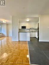 10 Shallmar Blvd in Toronto, ON - Building Photo - Building Photo