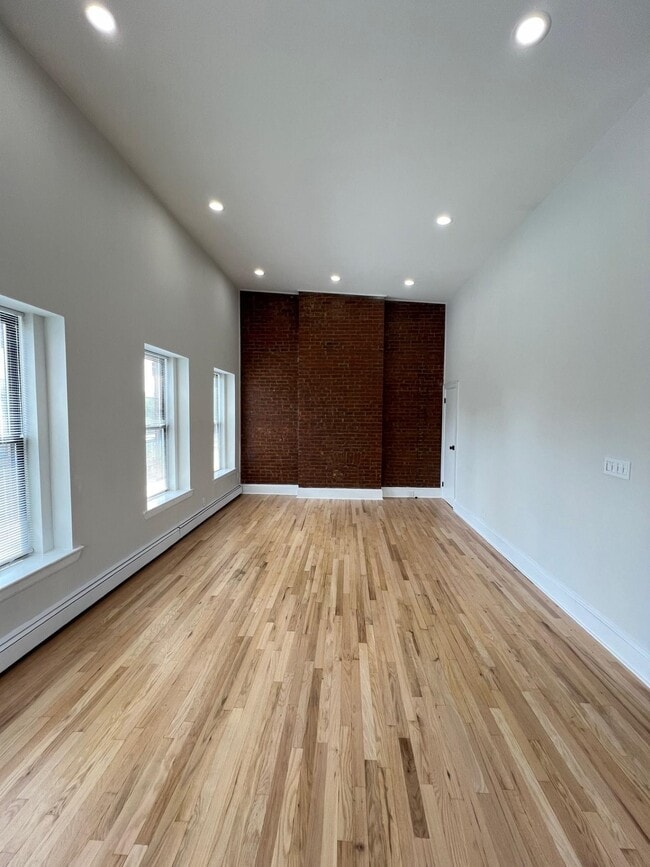 48 Bright St in Jersey City, NJ - Building Photo - Building Photo