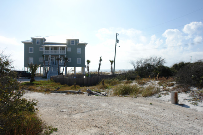 16313 Perdido Key Dr in Pensacola, FL - Building Photo - Building Photo