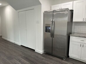 7804 Crestview Dr in Houston, TX - Building Photo - Building Photo