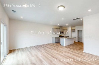 2754 Yeager Dr NW in Concord, NC - Building Photo - Building Photo