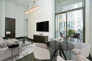 254 Park Ave S in New York, NY - Building Photo