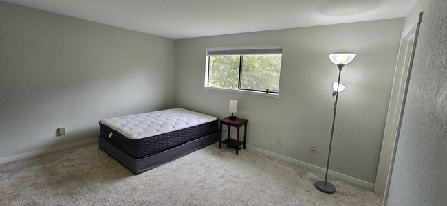 7621 46th Pl W, Unit D in Mukilteo, WA - Foto de edificio - Building Photo