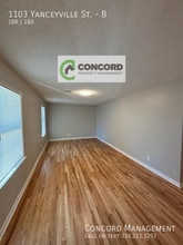 1103 Yanceyville St in Greensboro, NC - Building Photo - Building Photo